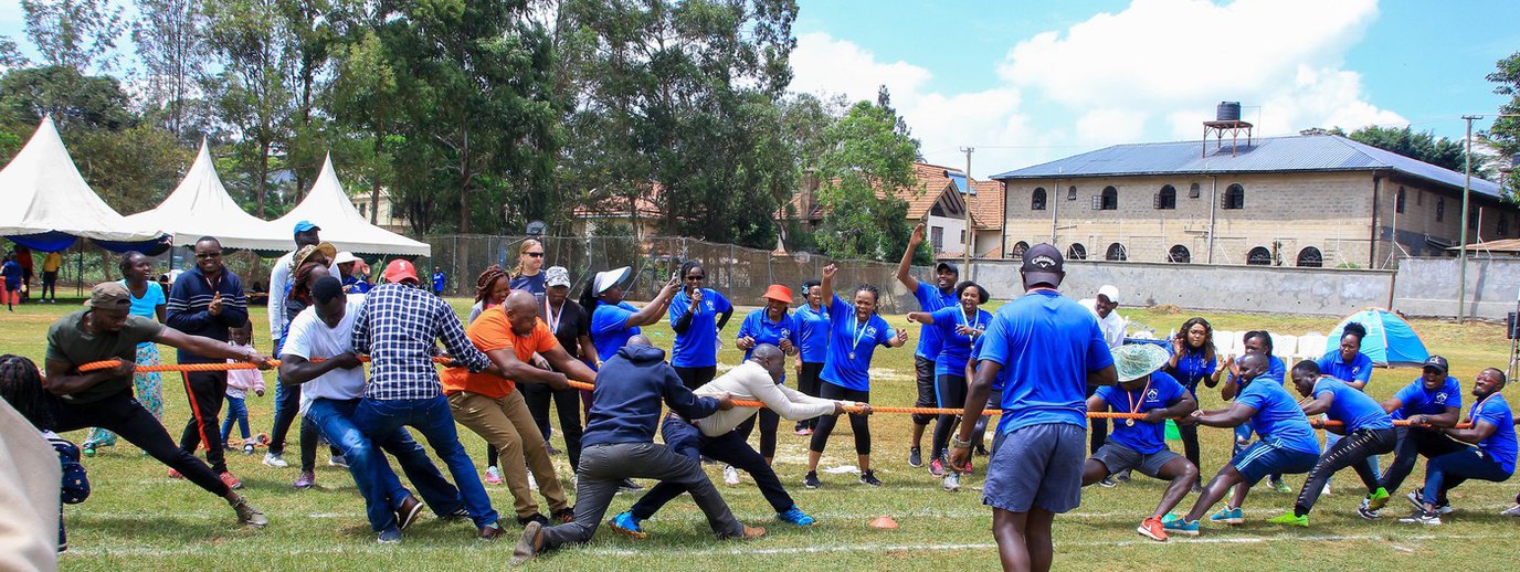 tug of war-dads did not come to play!.jpeg